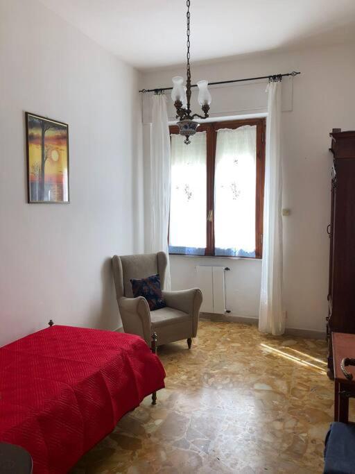 Casa Indipendente Zona Centrale La Maddalena  Bagian luar foto